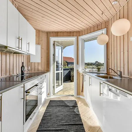 Gorgeous In With Kitchen Prázdninový dům Ulfborg